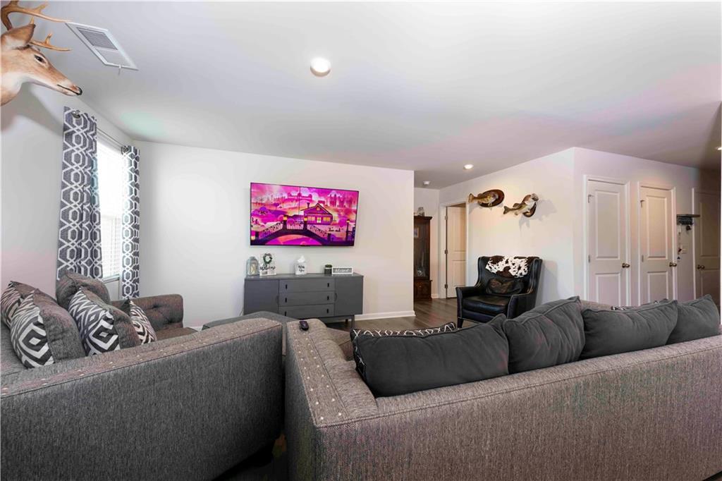 377 Cartecay Drive Calhoun, GA 30701 - Photo 4 of 22