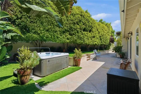 $2,895,000 | 16642 Melville Circle, Huntington Beach, CA 92649