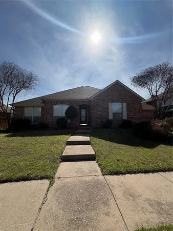 $415,000 | 6809 Westover Drive, Rowlett, TX 75089