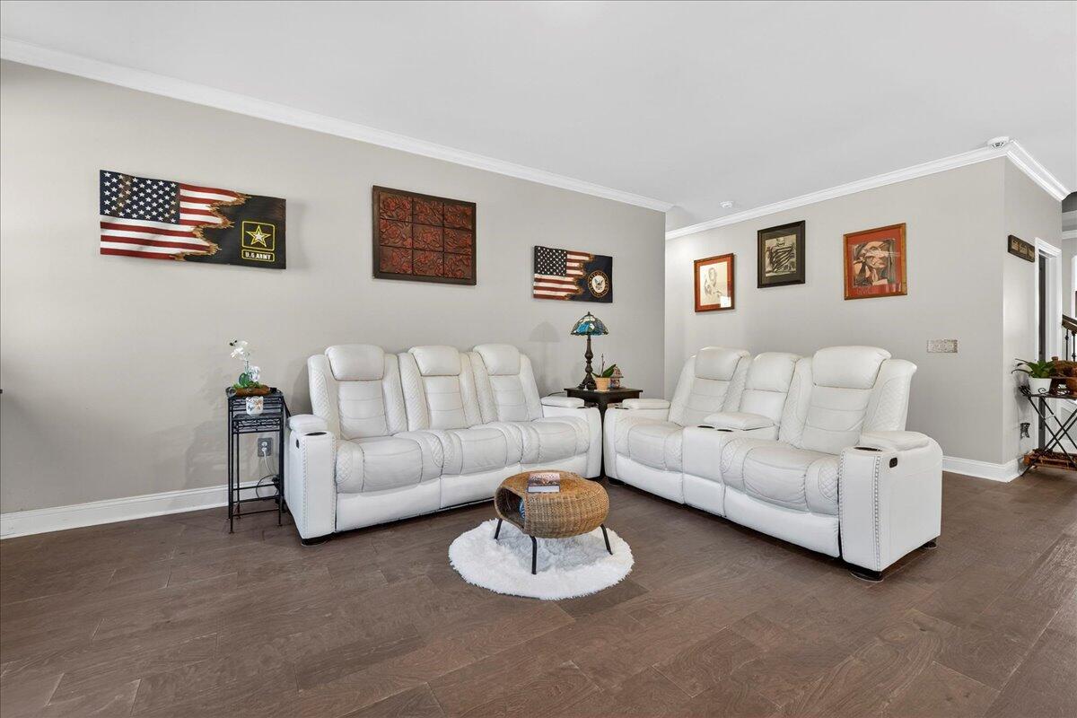 212 Shortmarsh Street Summerville, SC 29486 - Photo 11 of 35 17-Square One Team - DSC09996