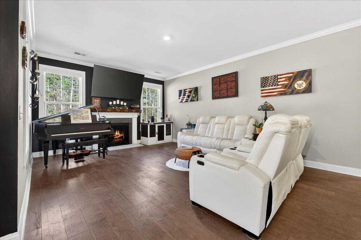 212 Shortmarsh Street Summerville, SC 29486 - Photo 13 of 35 19-Square One Team - DSC09999a