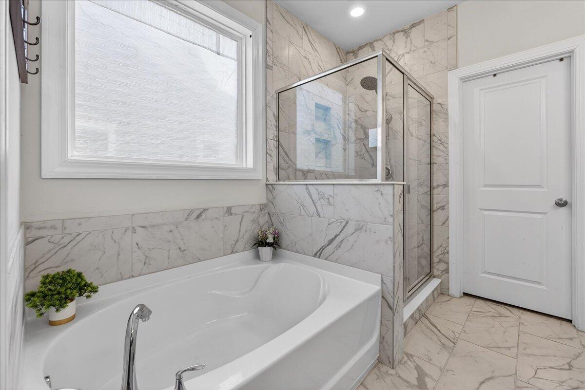 212 Shortmarsh Street Summerville, SC 29486 - Photo 17 of 35 24-Square One Team - DSC00015