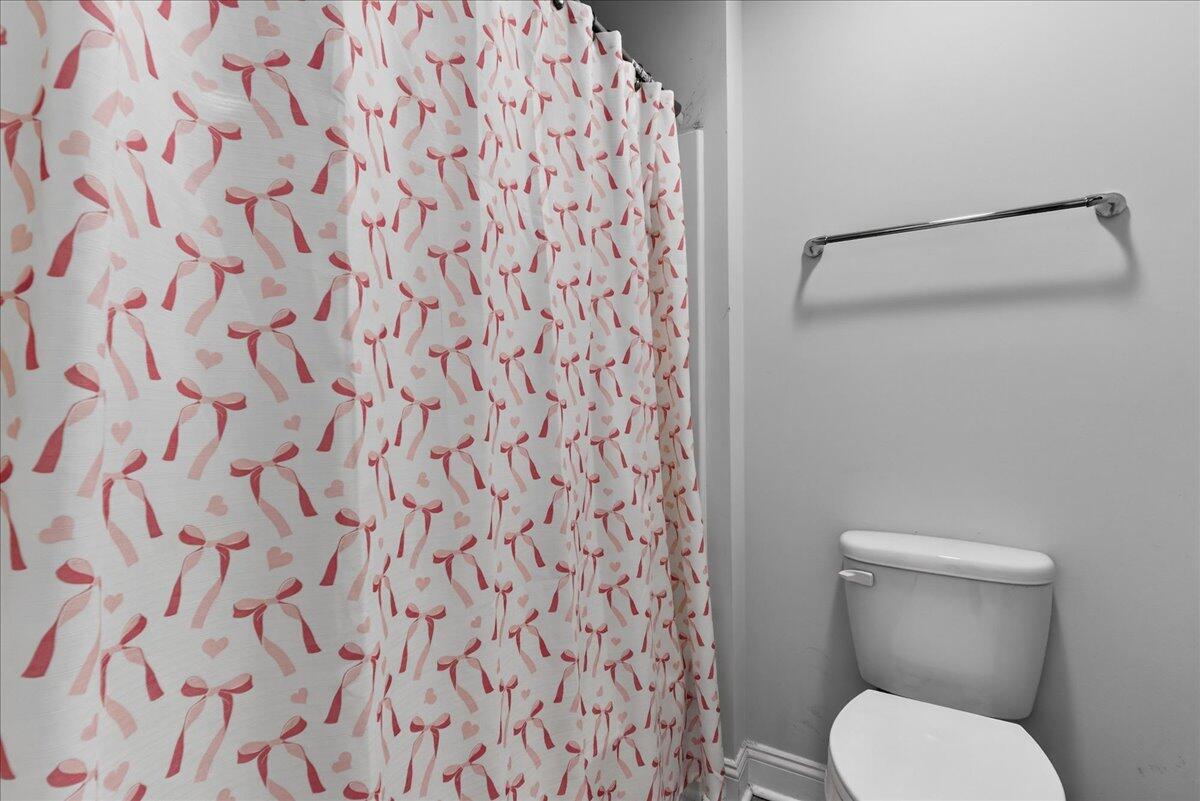 212 Shortmarsh Street Summerville, SC 29486 - Photo 24 of 35 31-Square One Team - DSC00037