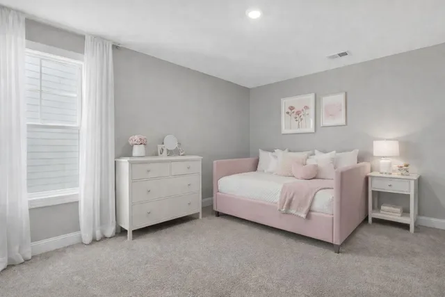 $580,000 | 212 Shortmarsh Street, Summerville, SC 29486