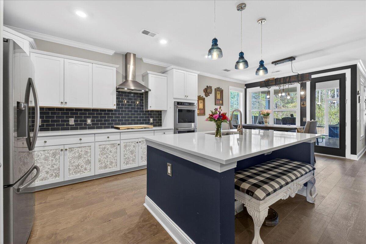 212 Shortmarsh Street Summerville, SC 29486 - Photo 5 of 35 11-Square One Team - DSC09977