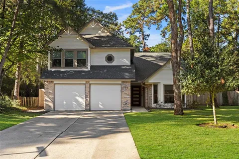 $599,000 | 195 South Pathfinders Circle, The Woodlands, TX 77381