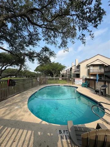 $156,000 | 221 Marion Drive, Unit 107C, Rockport, TX 78382
