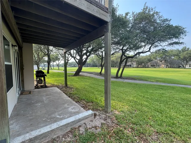 $156,000 | 221 Marion Drive, Unit 107C, Rockport, TX 78382