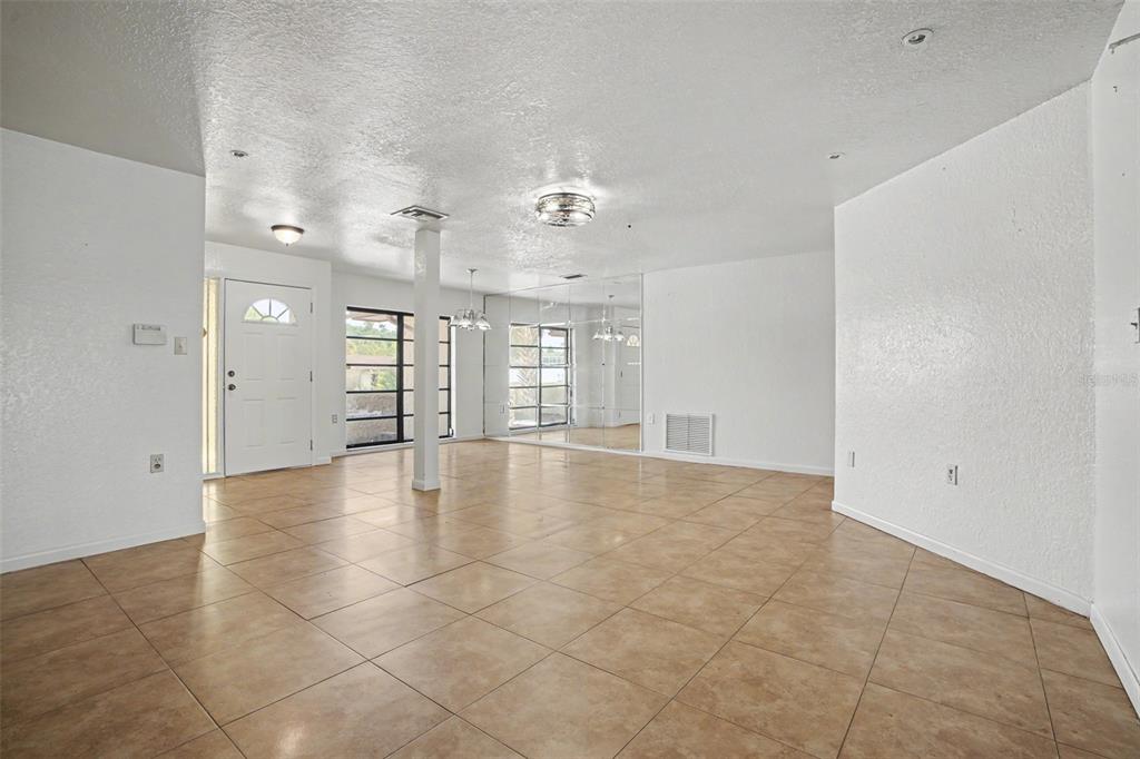 7028 Fernleaf Court Port Richey, FL 34668 - Photo 9 of 53 Gallery Image 9