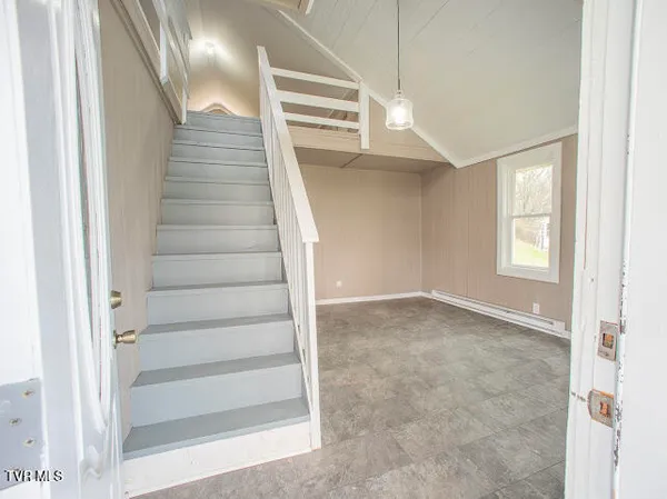 $149,000 | 1927 East Fincastle Turnpike, Tazewell, VA 24651