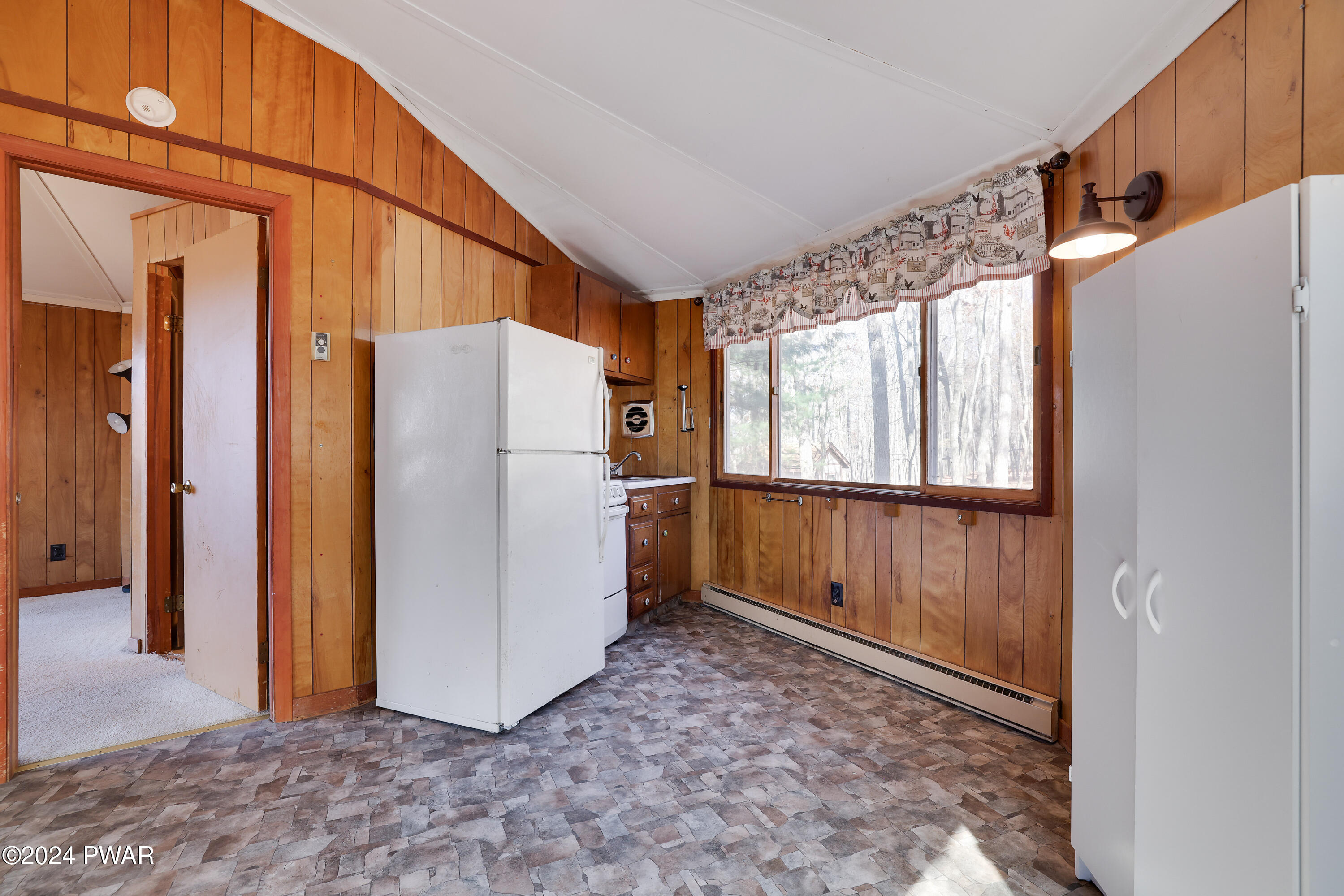 113 Stonehenge Road Milford, PA 18337 - Photo 6 of 20