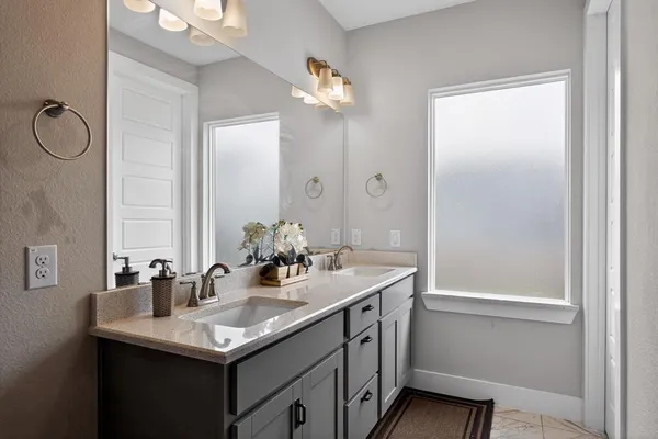 $665,000 | 411 West Harwood Road, Euless, TX 76039