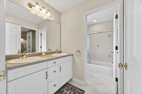 $669,900 | 3008 Rusty Lane, Bloomington, IL 61704