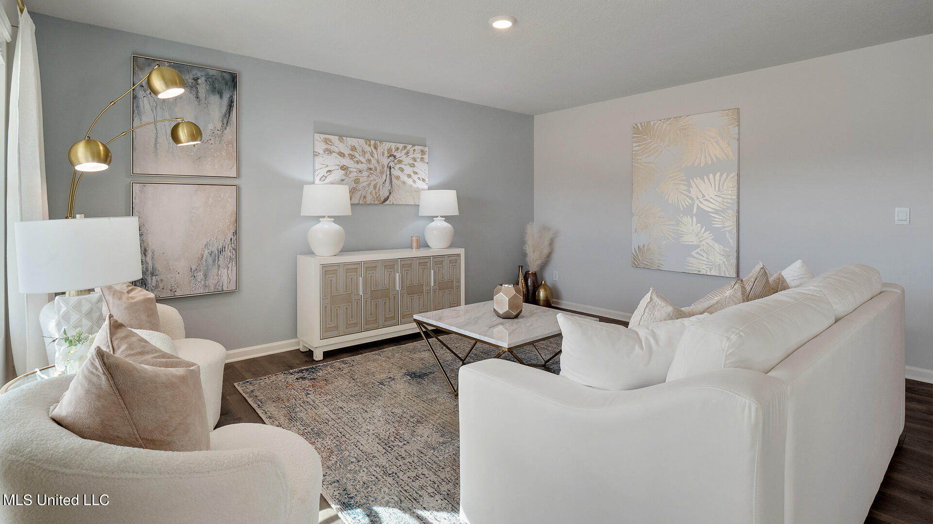 29 Thorn Tree Street Byhalia, MS 38611 - Photo 9 of 20 16_TN_Memphis_Cayce-Pointe_Living-Room