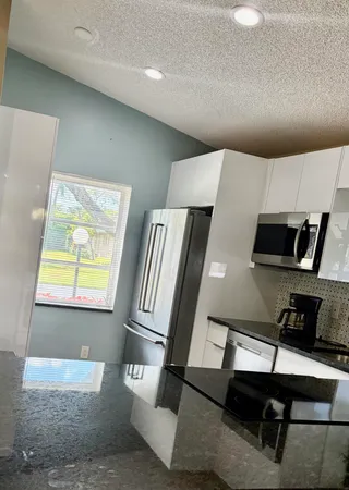 $2,800 | 8107 Summerbreeze Lane, Boca Raton, FL 33496