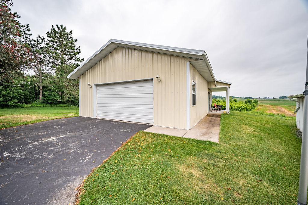 N3671 County Rd C Ellsworth, WI 54011 - Photo 6 of 32