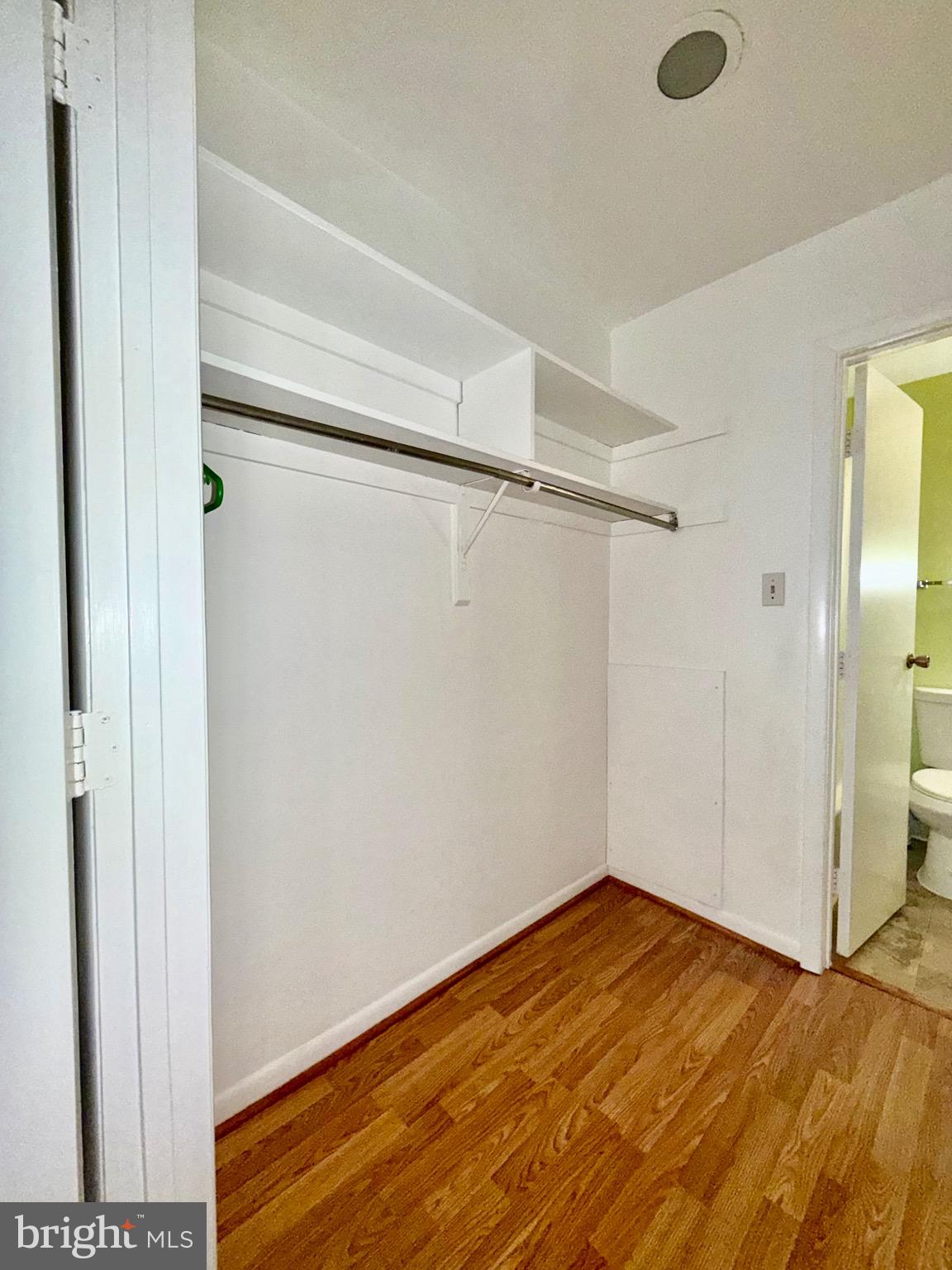 5806 Royal Ridge Drive, Unit R Springfield, VA 22152 - Photo 7 of 26