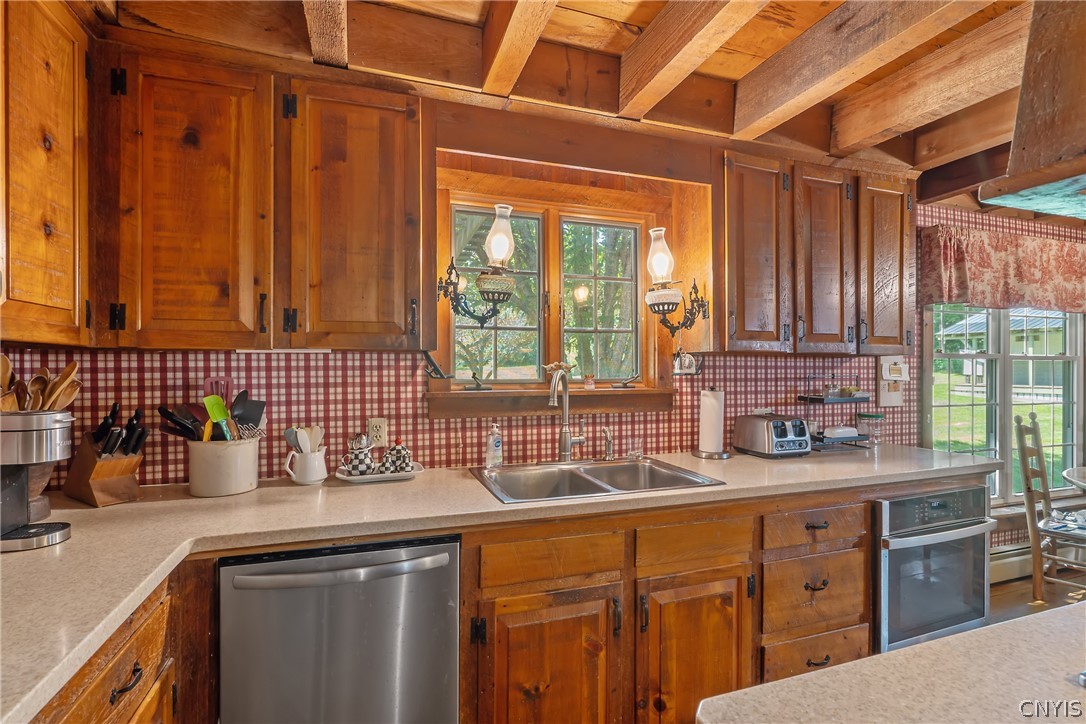 2776 Falls Road Marcellus, NY 13108 - Photo 21 of 50