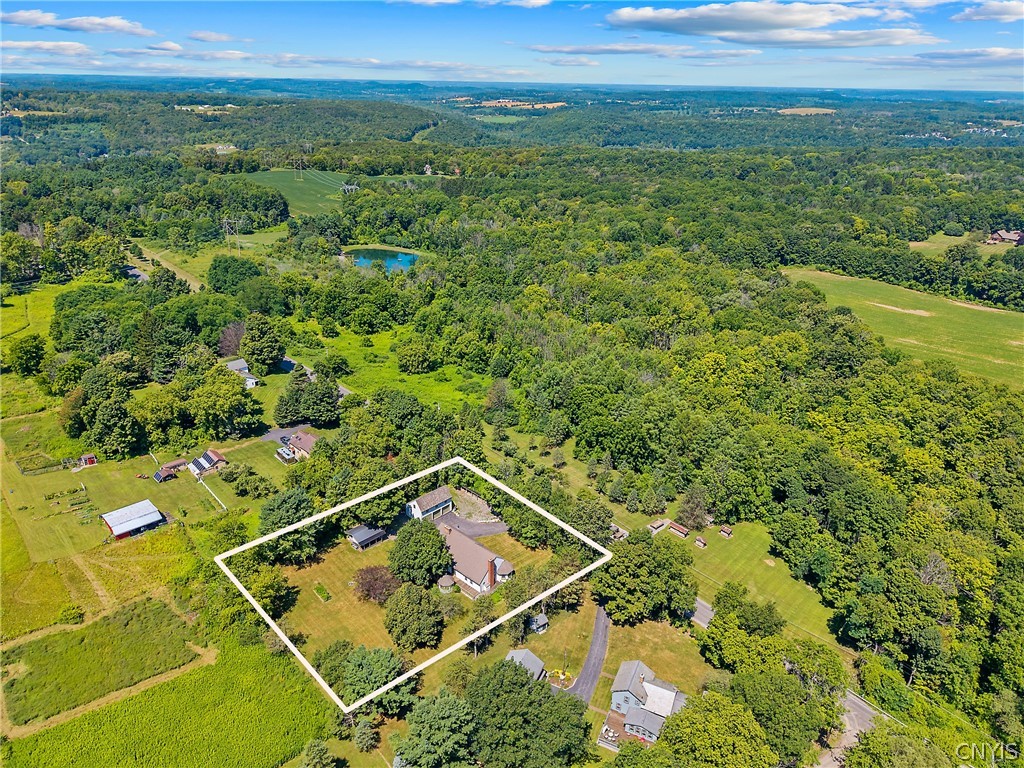 2776 Falls Road Marcellus, NY 13108 - Photo 10 of 50