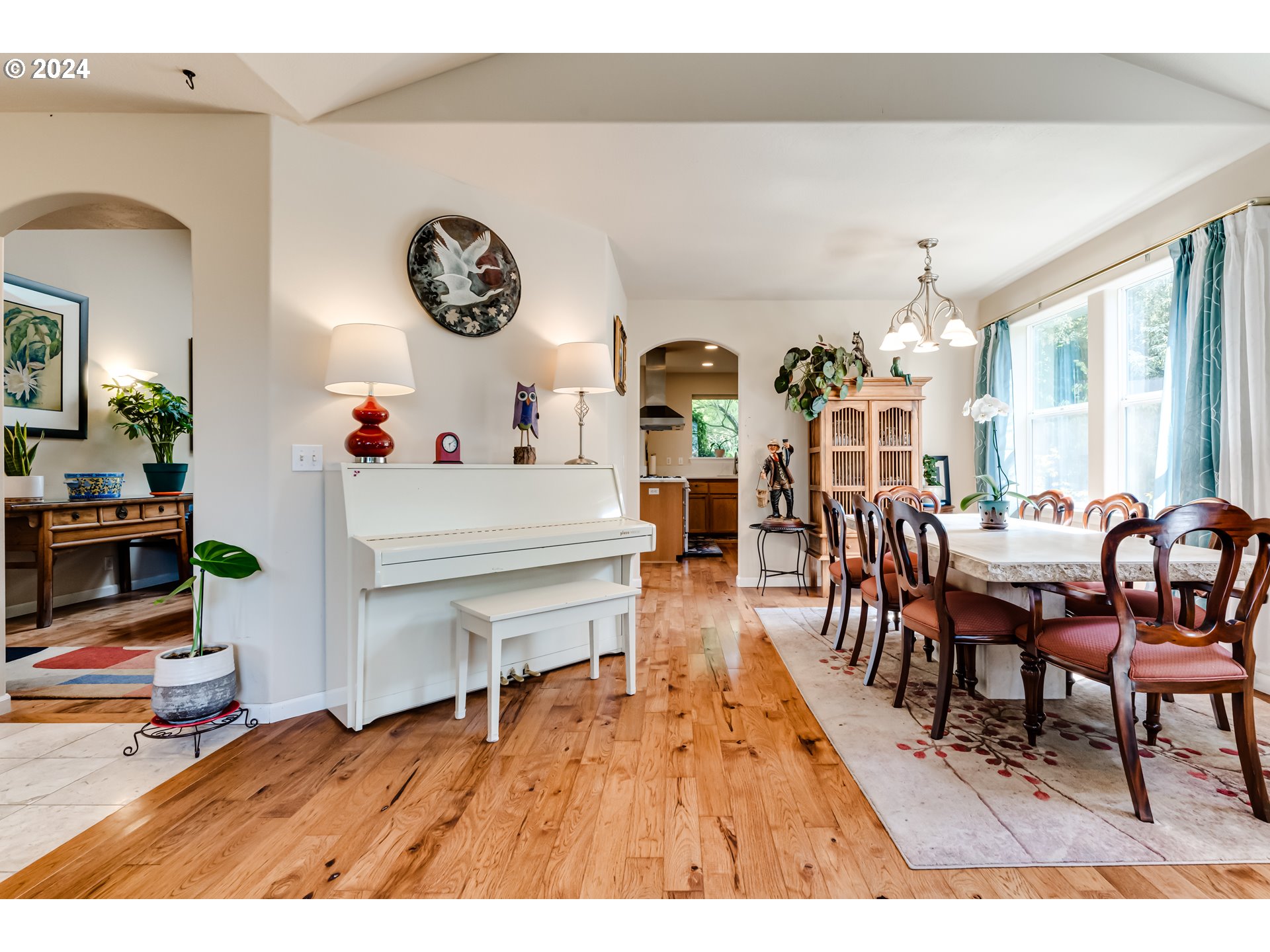 2631 Moon Mountain Drive Eugene, OR 97403 - Photo 6 of 35