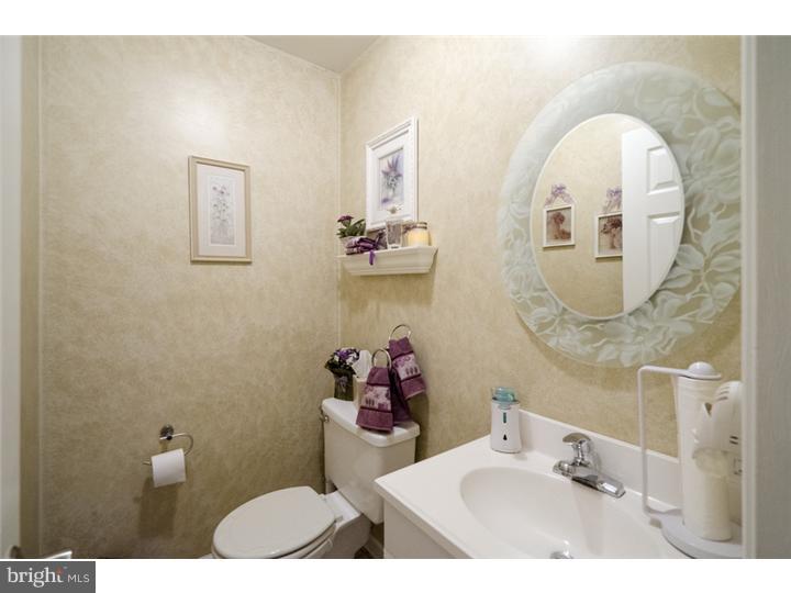 262 Aspen Road Yardley, PA 19067 - Photo 20 of 25 Gallery Image 20