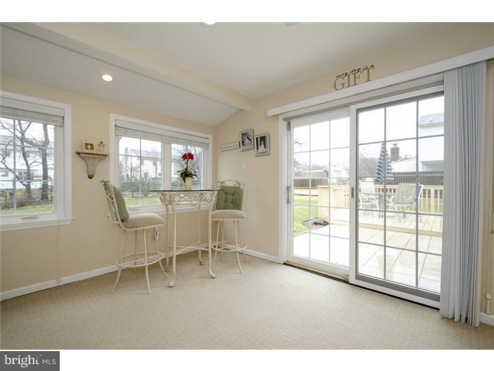 262 Aspen Road Yardley, PA 19067 - Photo 9 of 25 Gallery Image 9