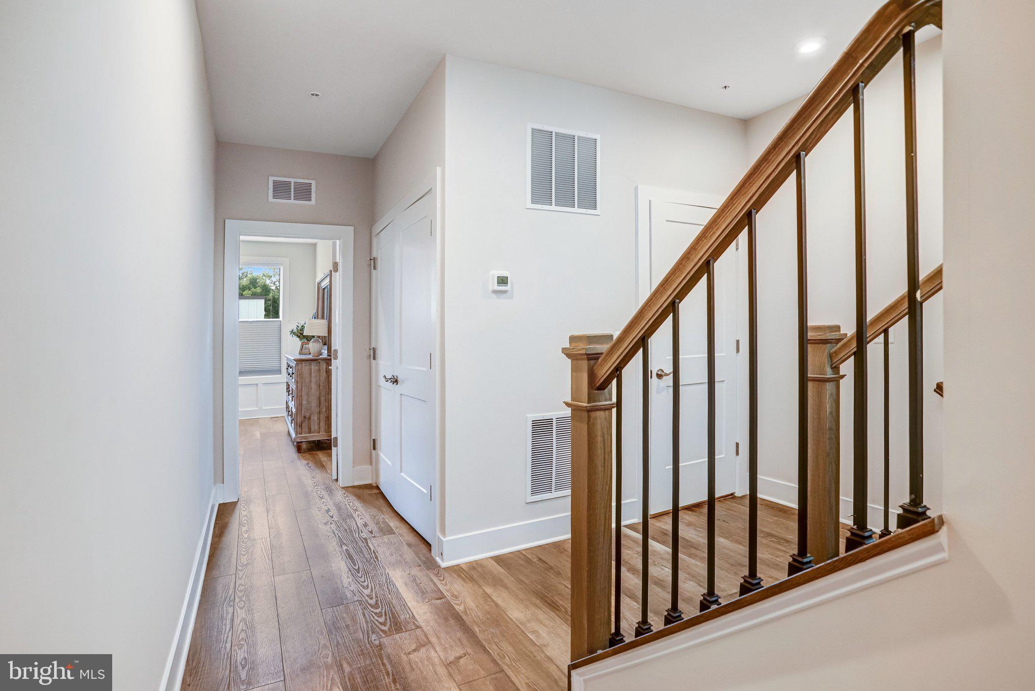1662 Bandit Loop, Unit 3B Reston, VA 20190 - Photo 24 of 47 Upper level hallway