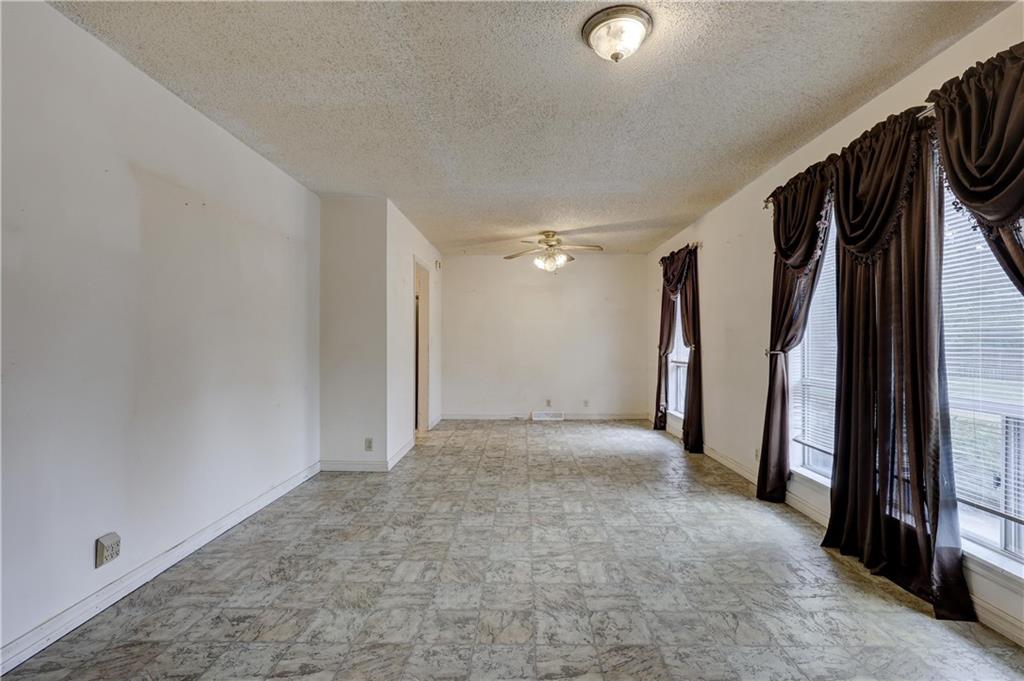 5545 Fountain Road Joplin, MO 64801 - Photo 3 of 42