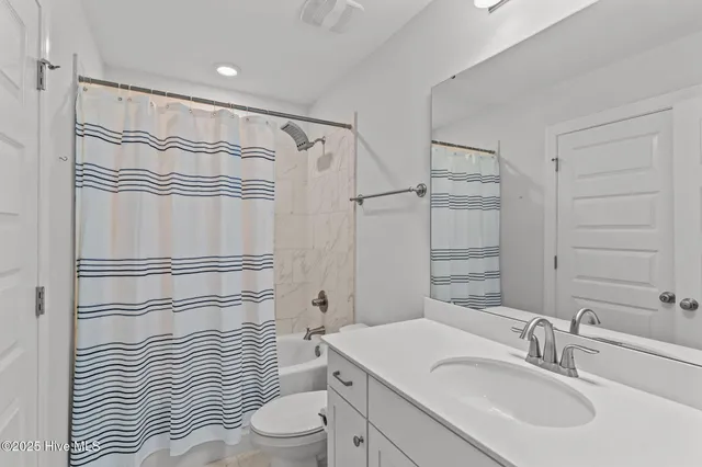 $710,000 | 1279 Pandion Drive, Wilmington, NC 28411