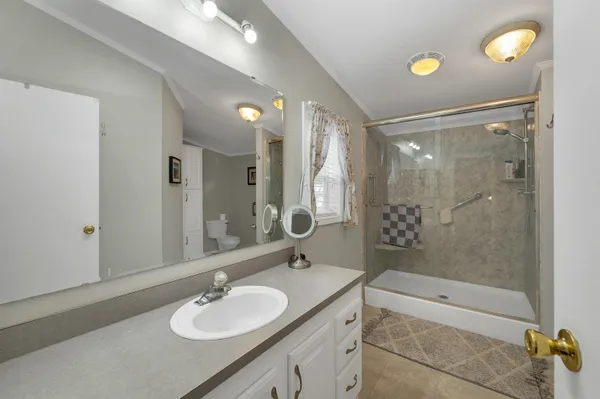 $225,000 | 608 Canterbury Drive, Exeter, NH 03833