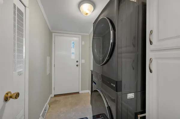 $225,000 | 608 Canterbury Drive, Exeter, NH 03833