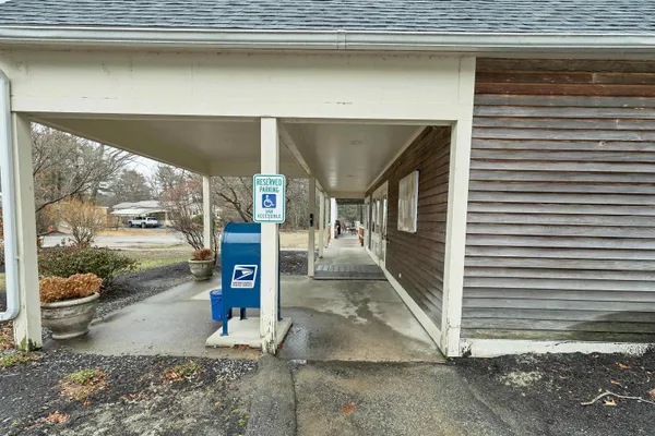 $225,000 | 608 Canterbury Drive, Exeter, NH 03833