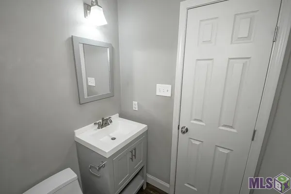 $232,500 | 9493 Gene Buckle Avenue, Denham Springs, LA 70726