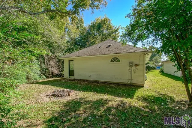 $232,500 | 9493 Gene Buckle Avenue, Denham Springs, LA 70726