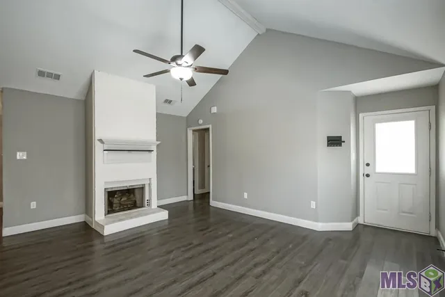 $232,500 | 9493 Gene Buckle Avenue, Denham Springs, LA 70726