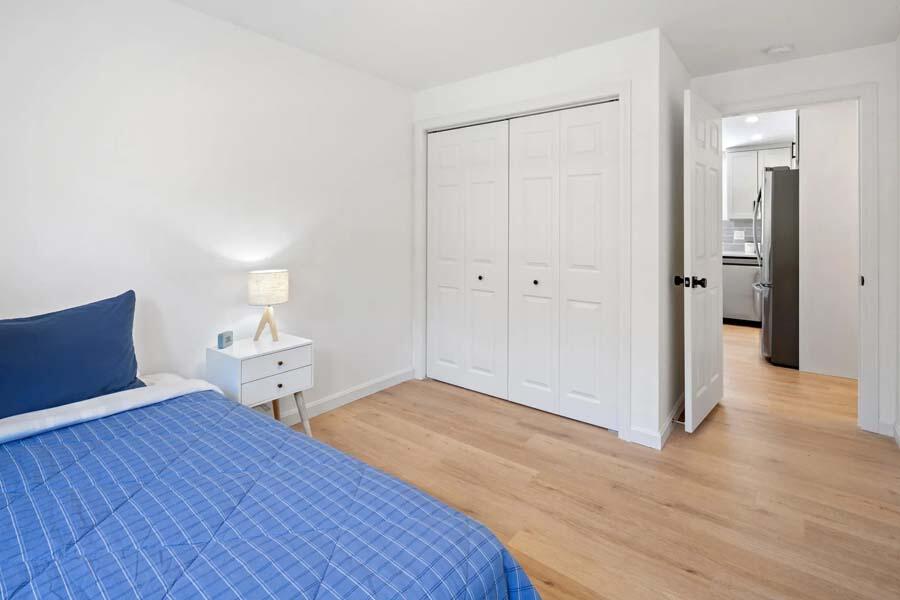 124 Mashpee Neck Road Mashpee, MA 02649 - Photo 31 of 36 Bedroom
