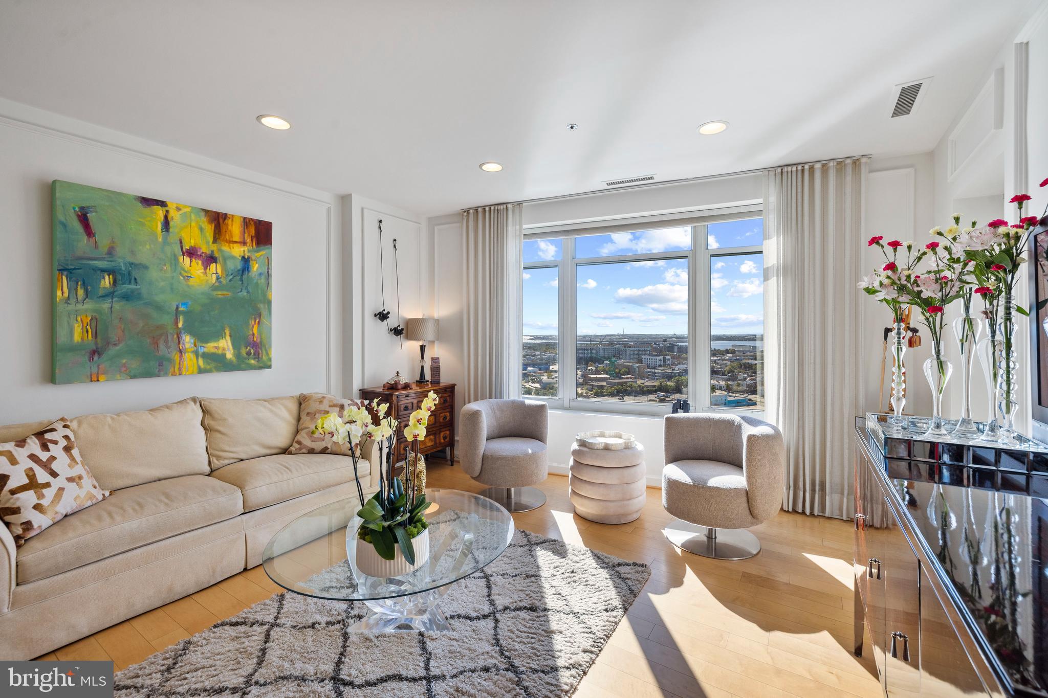 100 Harborview Drive, Unit 1708 Baltimore, MD 21230 - Photo 39 of 39 Open Floor Plan