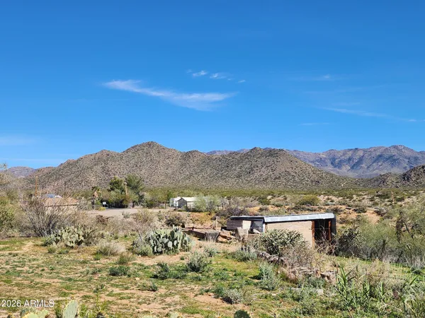 $230,000 | 26115 Ghost Town Road, Congress, AZ 85332