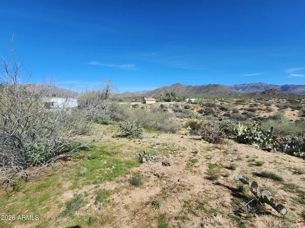 $230,000 | 26115 Ghost Town Road, Congress, AZ 85332