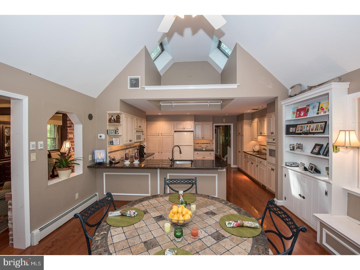 782 Old State Road Berwyn, PA 19312 - Photo 6 of 25 Breakfast Room