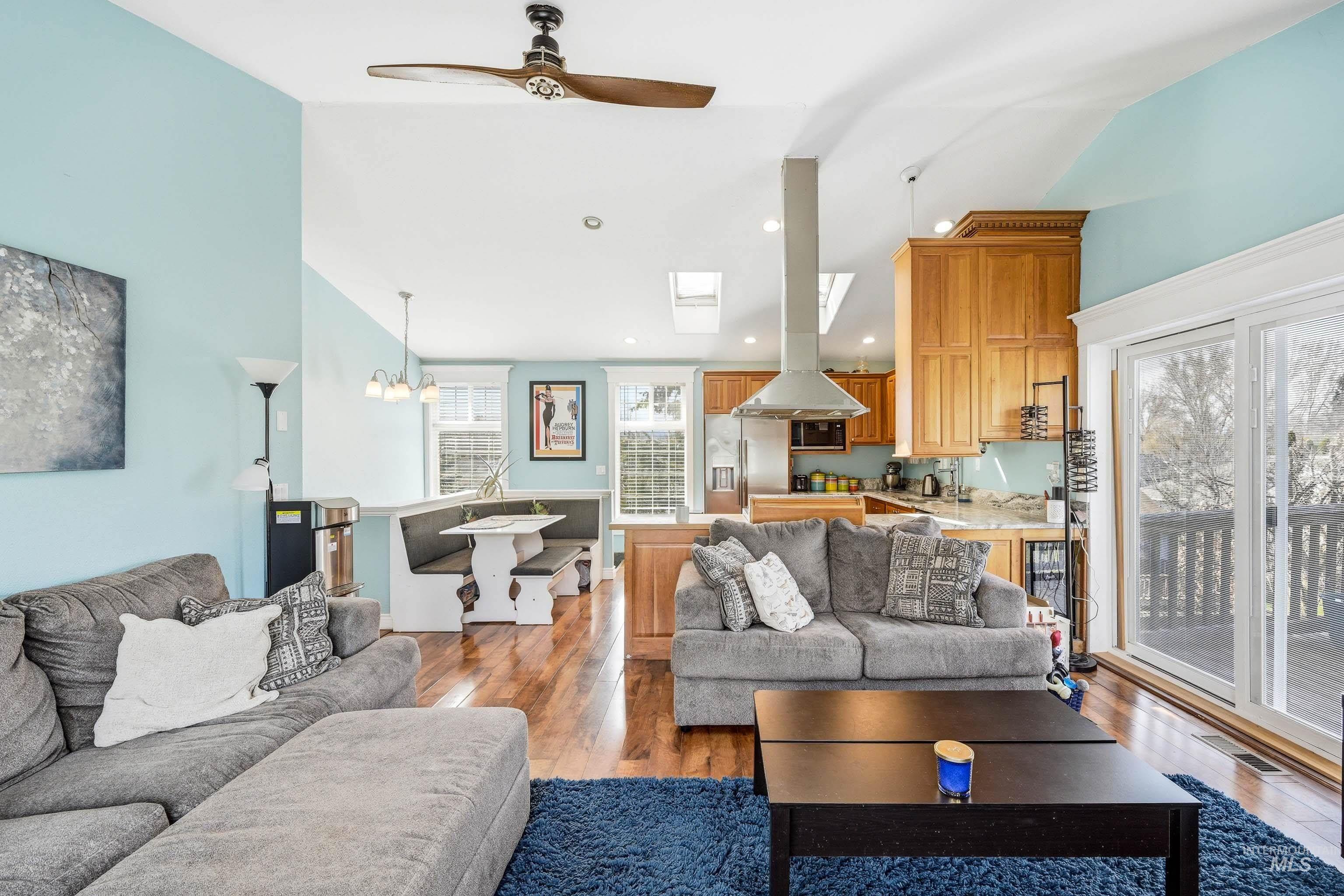 1250 North Mountain View Road Moscow, ID 83843 - Photo 4 of 30