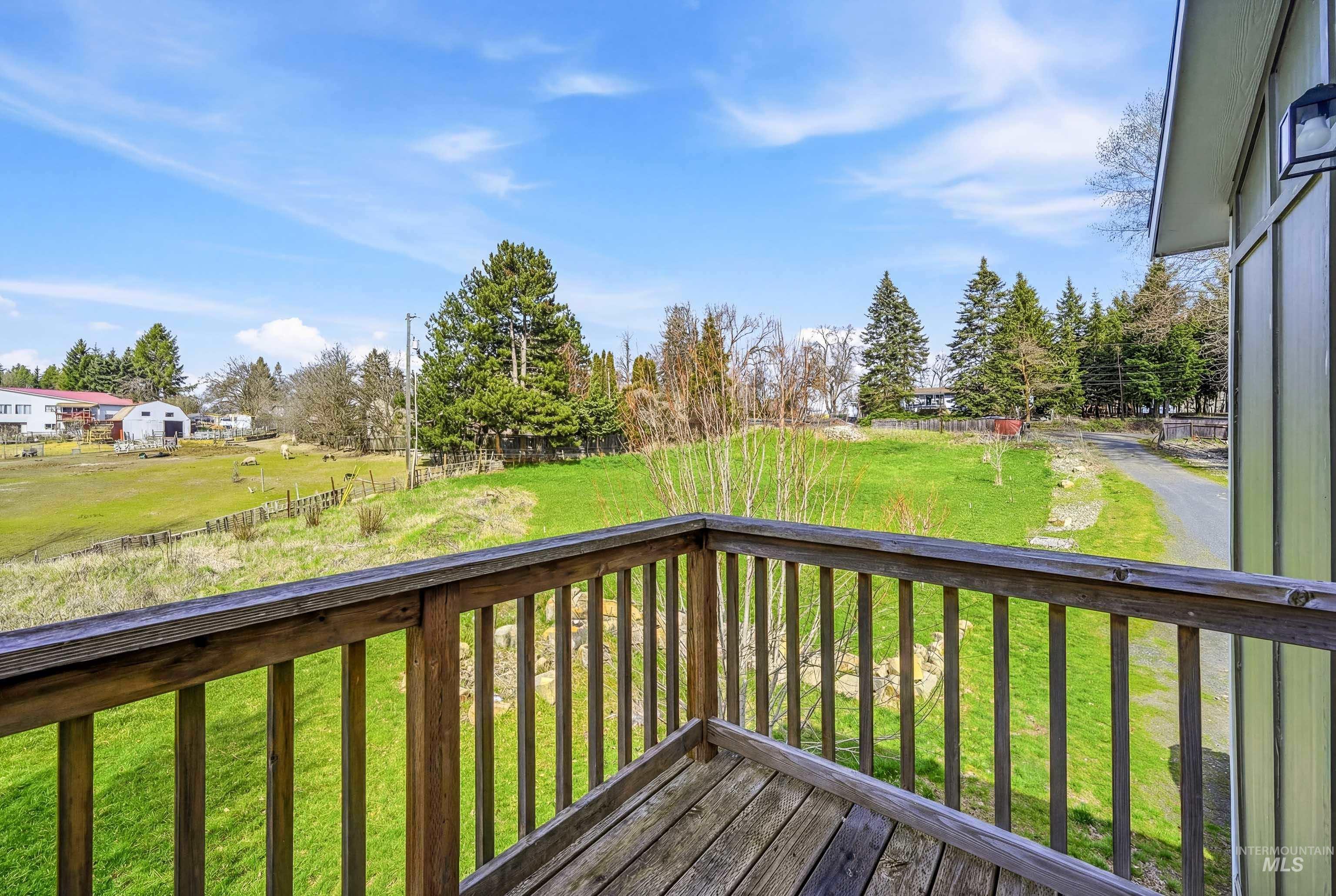 1250 North Mountain View Road Moscow, ID 83843 - Photo 7 of 30