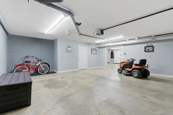 $679,000 | 1902 Palmer Drive, Springfield, TN 37172