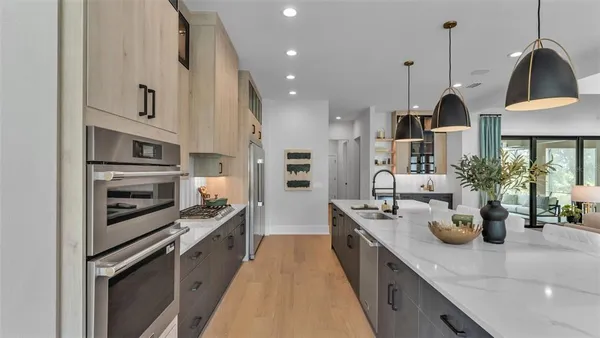 $2,192,000 | 2716 Delphi Hills Boulevard, Lakeland, FL 33812