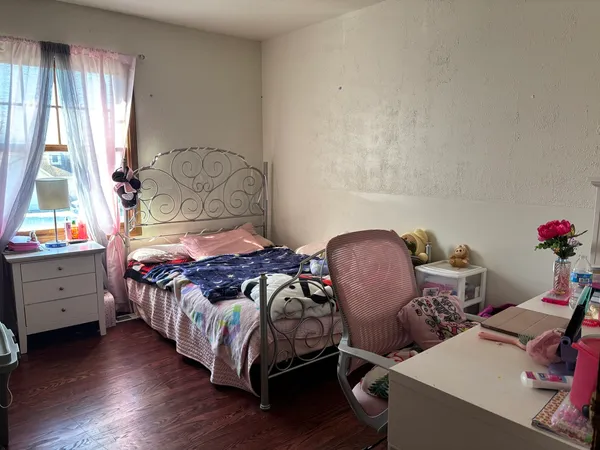 $299,900 | 3030 Martin Luther King Jr Drive, North Chicago, IL 60064