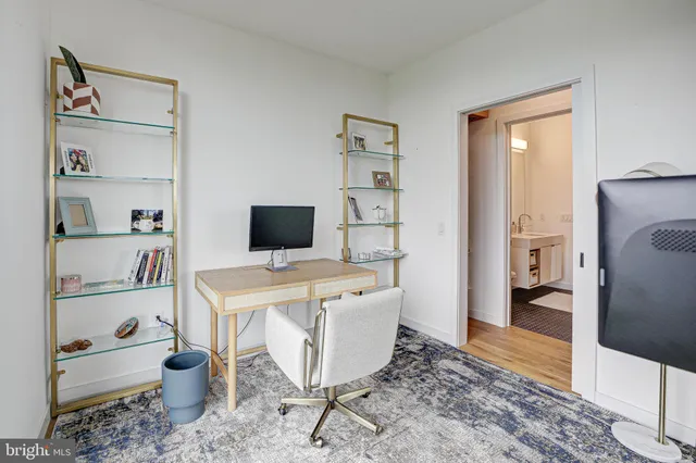 $4,950 | 57 N Street Northwest, Unit 525, Washington, DC 20001