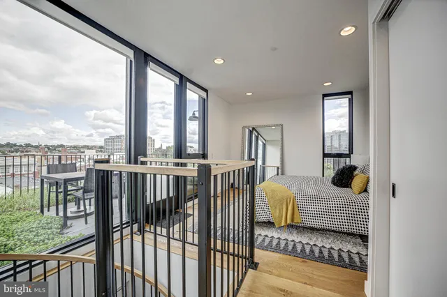 $4,950 | 57 N Street Northwest, Unit 525, Washington, DC 20001