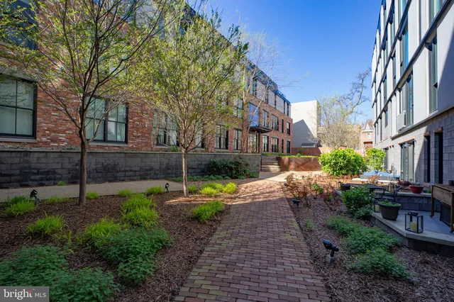 $4,950 | 57 N Street Northwest, Unit 525, Washington, DC 20001