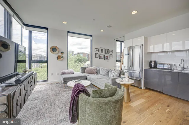 $4,950 | 57 N Street Northwest, Unit 525, Washington, DC 20001