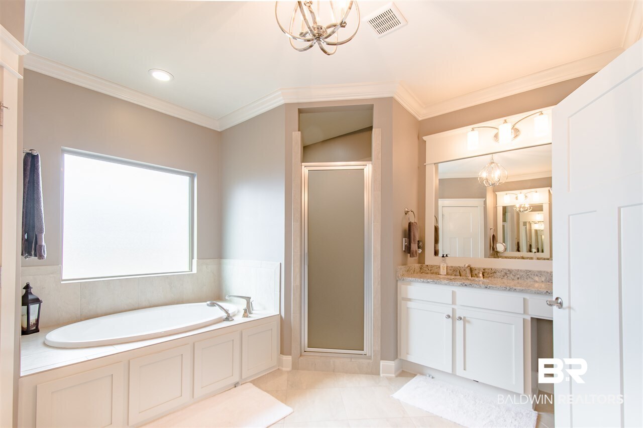 10441 Goodrich Way Daphne, AL 36526 - Photo 21 of 50 Master Bath